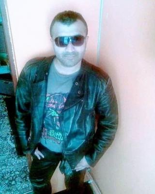 Robin_Leather